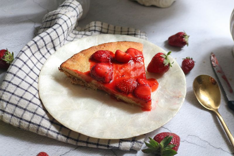 Strawberry Cheesecake Tart With Fresh Strawberries And Olive Oil